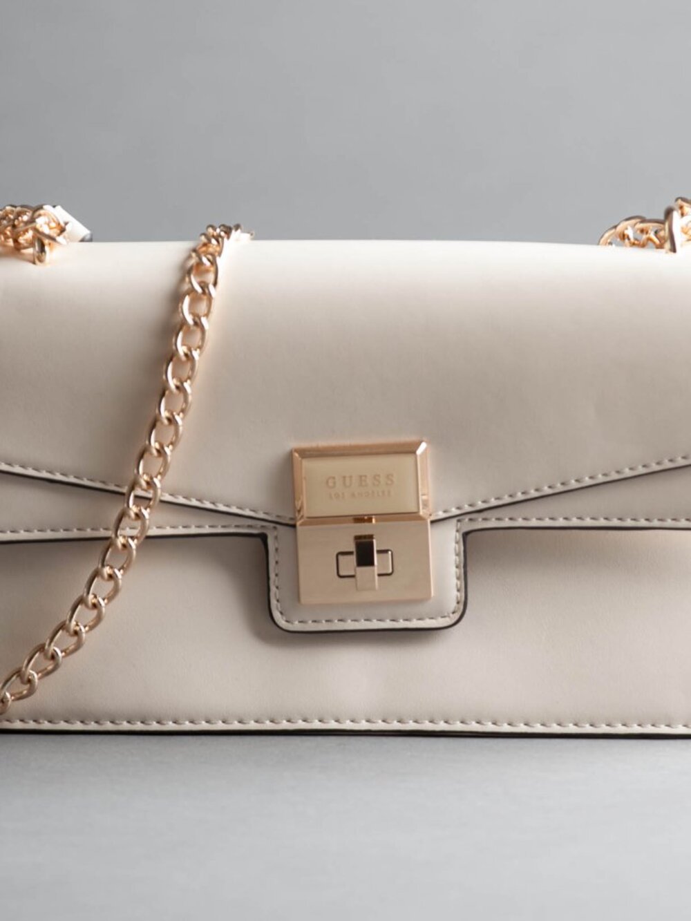 Guess Moonstone Crossbody Flap bag in Warm White